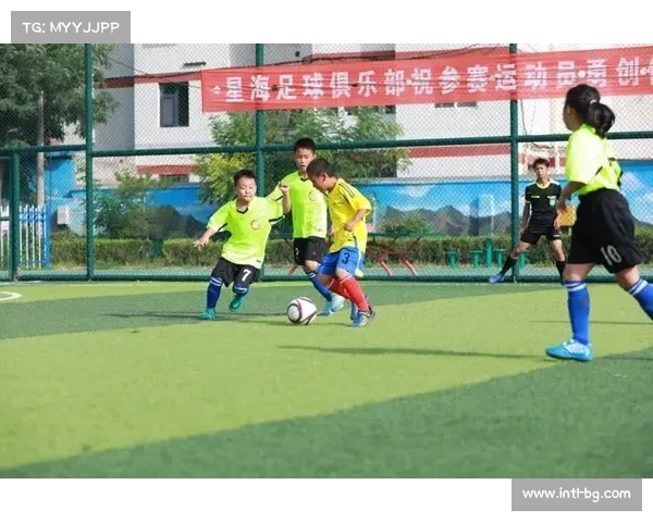 校企联合助力,足球夏令营正式启航