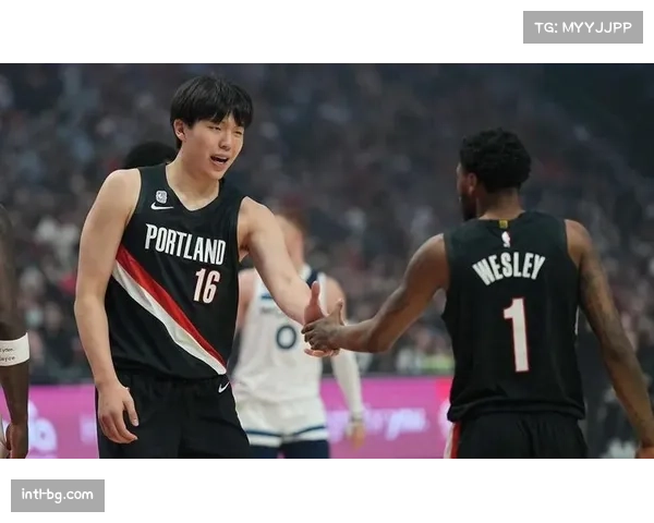 篮球文化：知名运动媒体发布专题纪录片《长城》，聚焦国际球员在NBA的低位防守贡献